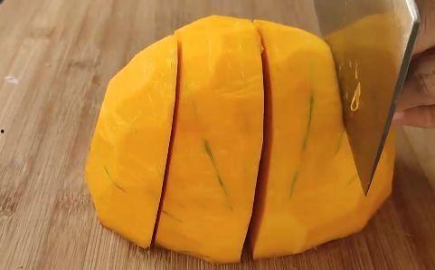 网红大叔吃瓜不滴水,瓜皮不滴水，瓜香四溢！